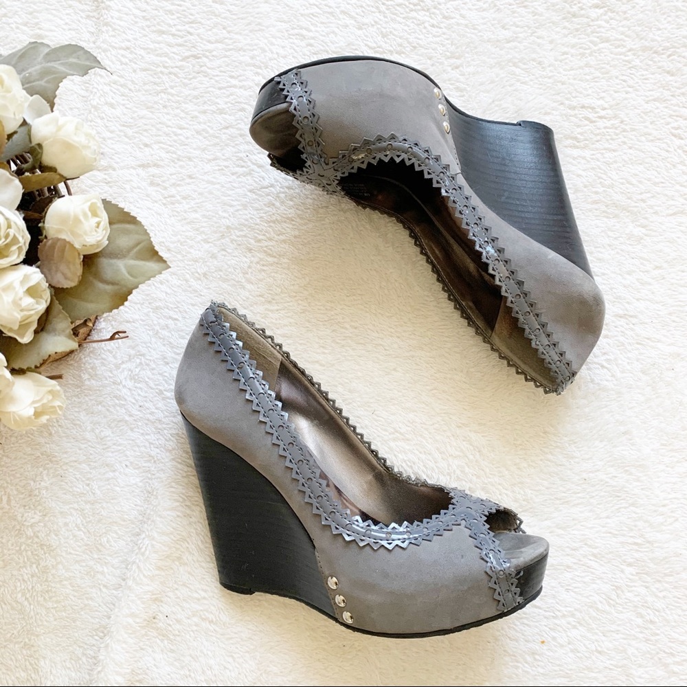 Carlos ‘Heartbreaker’ Wedge Open Toe Shoe